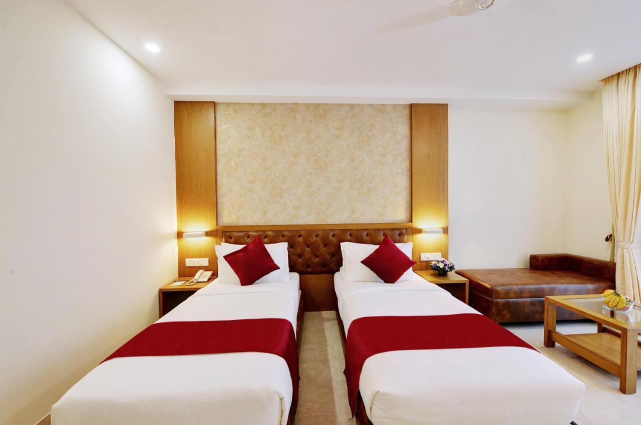 La Sara Gateway Hotel Bangalore Exterior foto